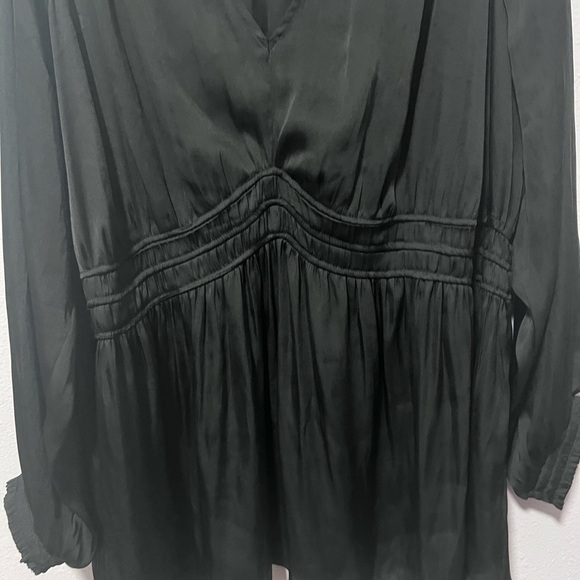 Torrid Black empire waist Smocked Blouson sleeves long Sleeve Blouse 4 - Picture 4 of 6